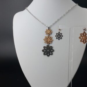 Parure 3 Fiori pietra pendente, Orecchino perno | Anime Artigianali