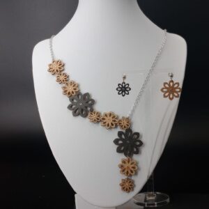 Parure double face Fiori, Girocollo pendente Orecchino perno | Anime Artigianali