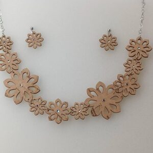 Parure Fiori girocollo, Orecchini perno | Anime Artigianali
