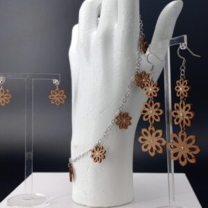 Parure bracciale 3 charms Fiori, Orecchino perno | Anime Artigianali