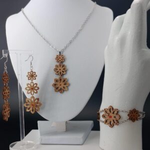 Parure collana, bracciale e orecchini 3 Fiori | Anime Artigianali